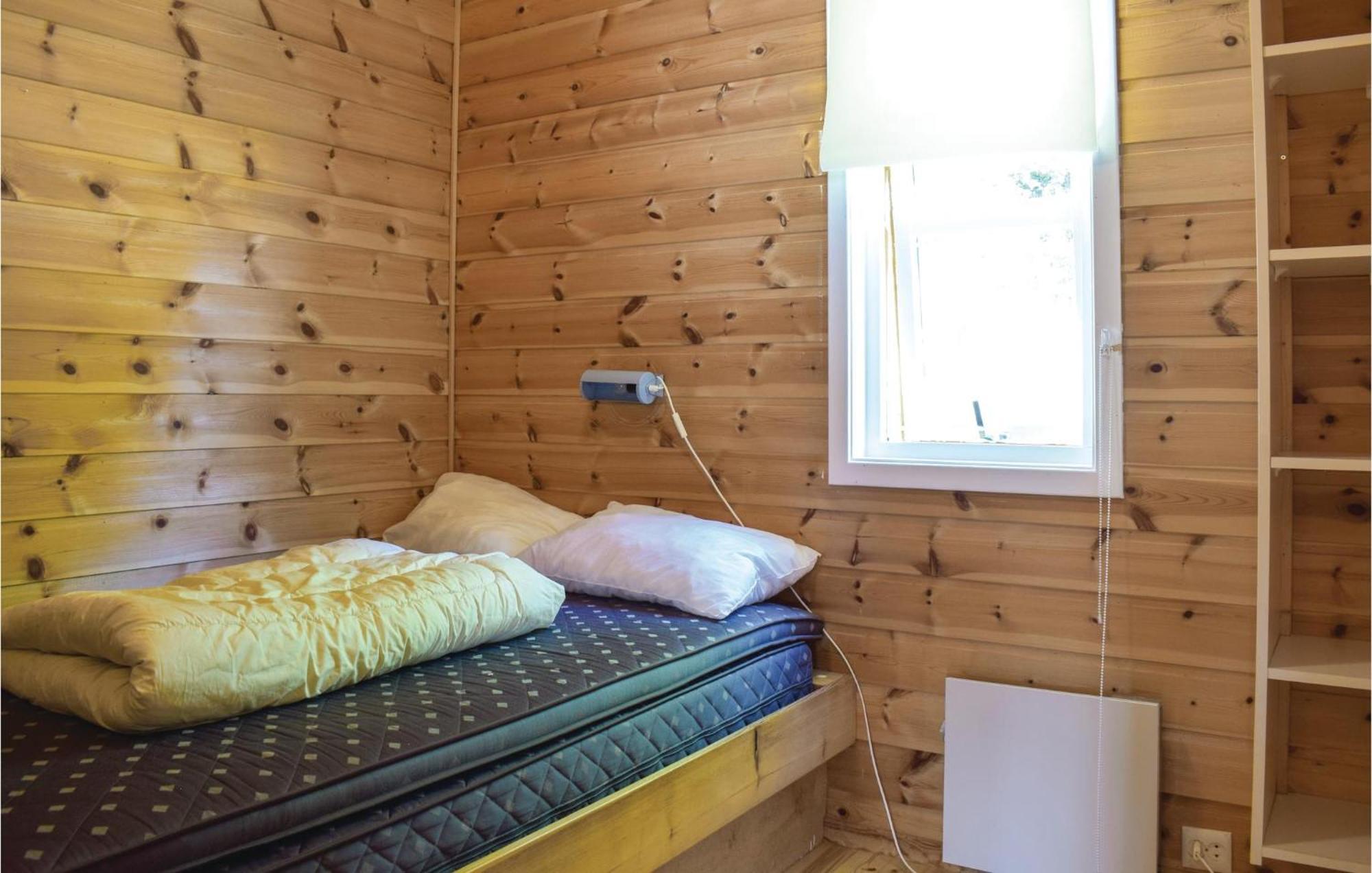3 Bedroom Lovely Home In Vallavik Vangsbygd Extérieur photo