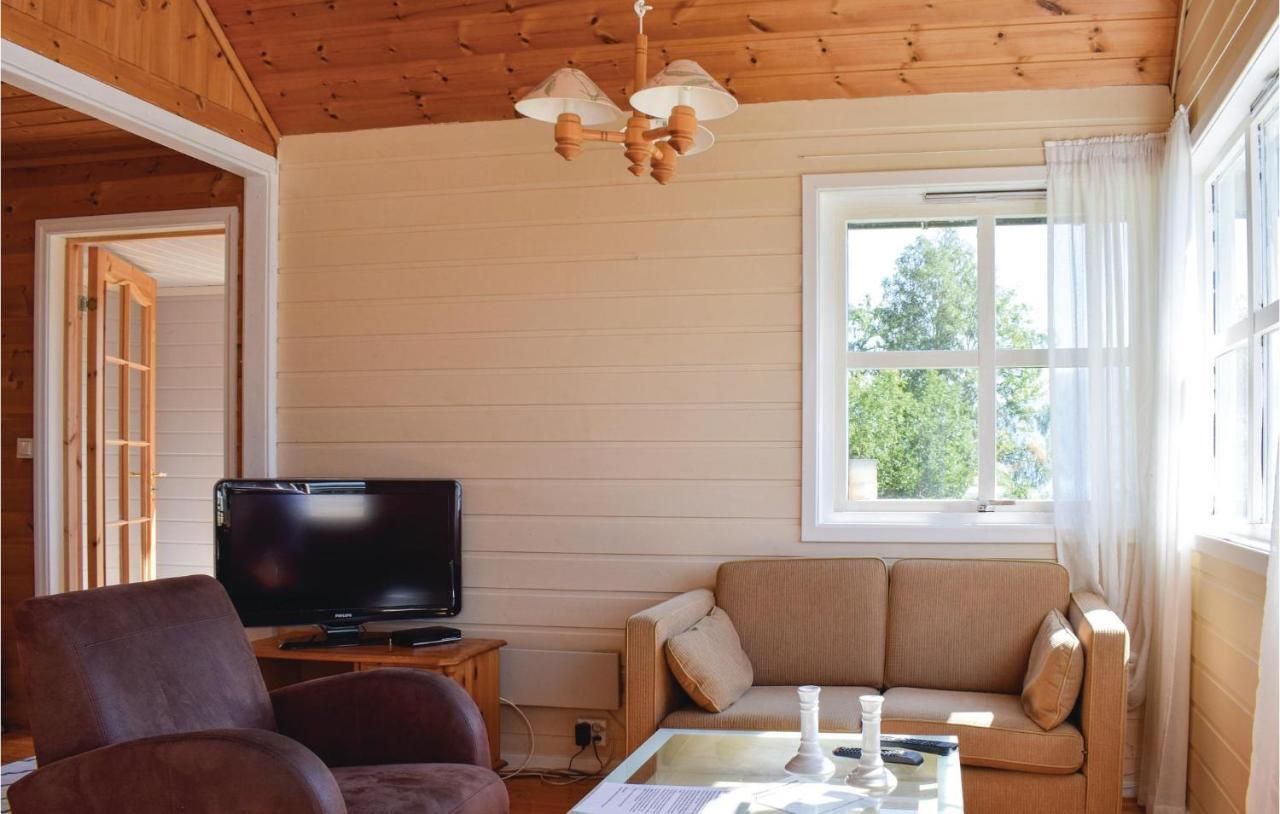3 Bedroom Lovely Home In Vallavik Vangsbygd Extérieur photo